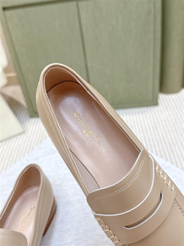 2025112812728917 310